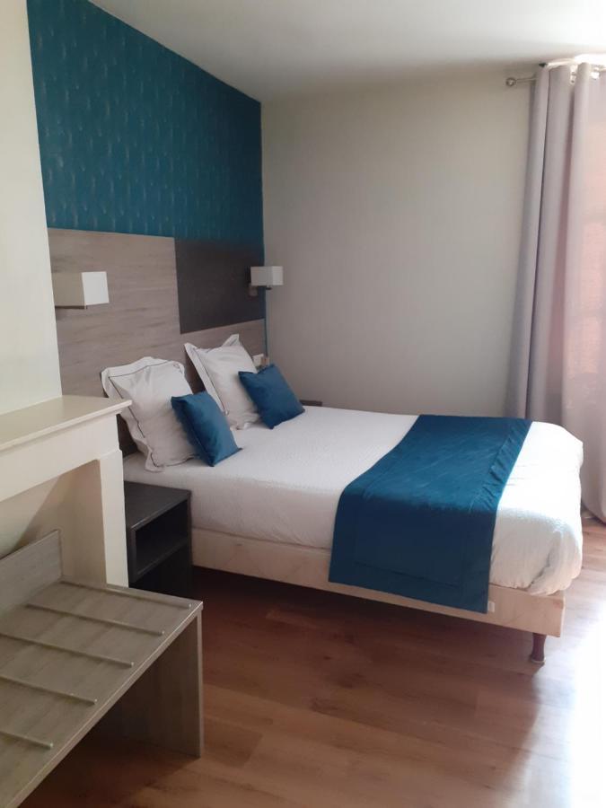 Logis Hotel Restaurant De L'Ecu Montbard Kültér fotó